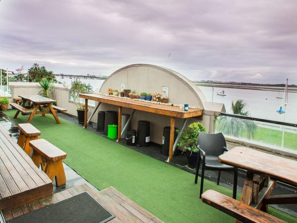 Harbourside City Backpackers Tauranga Exteriér fotografie